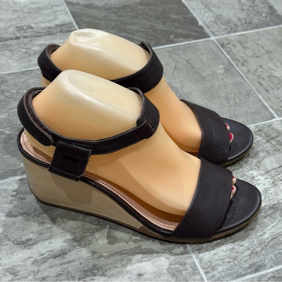 Camper Brown Leather Wedge Sandals Size 8.5 EUR 39 Hook and Loop Open Toe - Picture 3 of 13